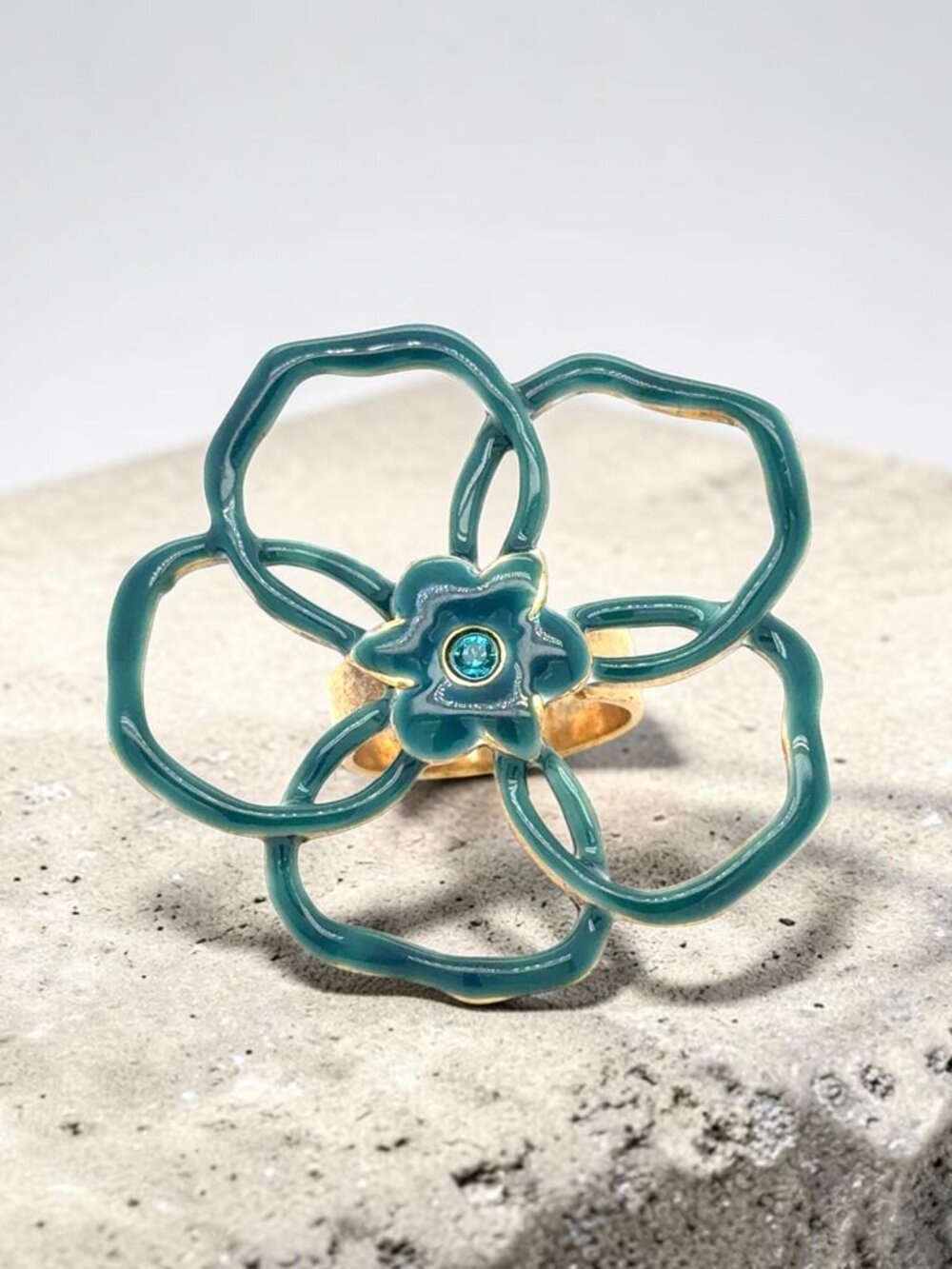 Pilgrim Gold-Tone Enamel Adjustable Flower Ring